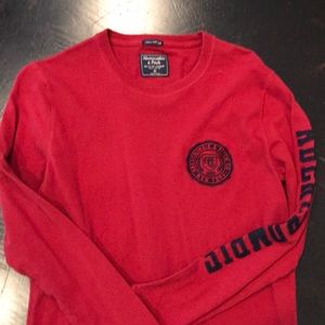 Men’s XS Abercrombie long sleeve